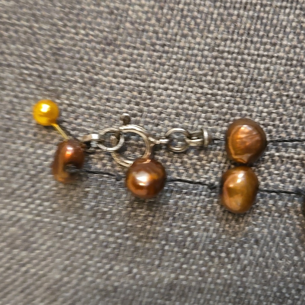 Vintage lustrous bronzy Freshwater Pearls; station necklace, bracelet, earrings - Picture 5 of 6